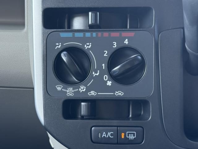 車両画像12
