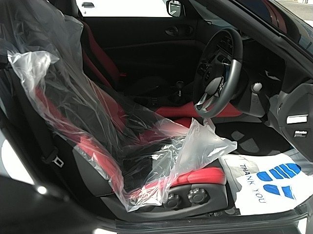 車両画像10