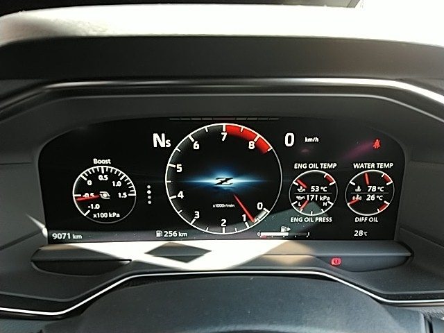 車両画像30