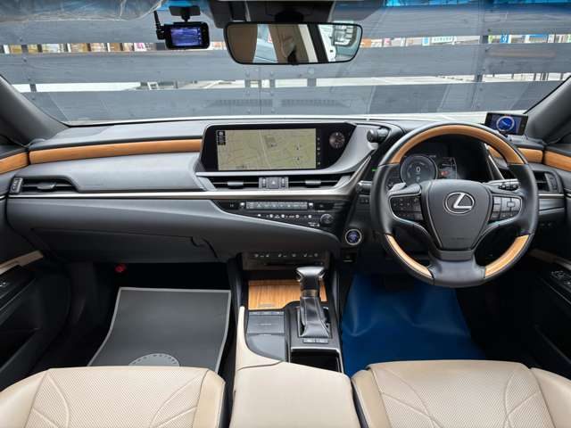 車両画像6