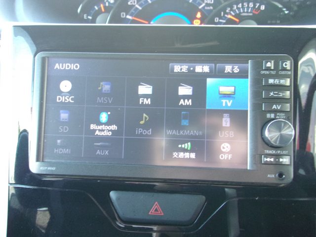 車両画像11