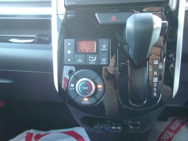 車両画像14