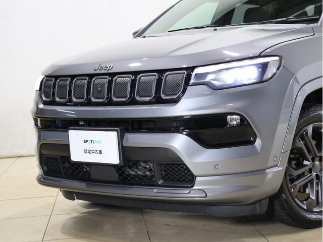 車両画像26