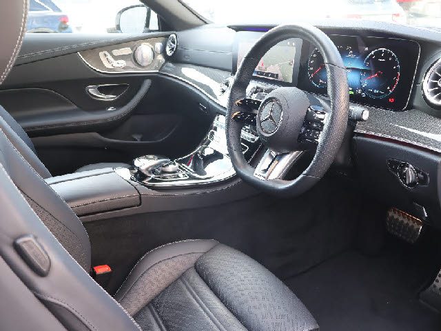 車両画像12