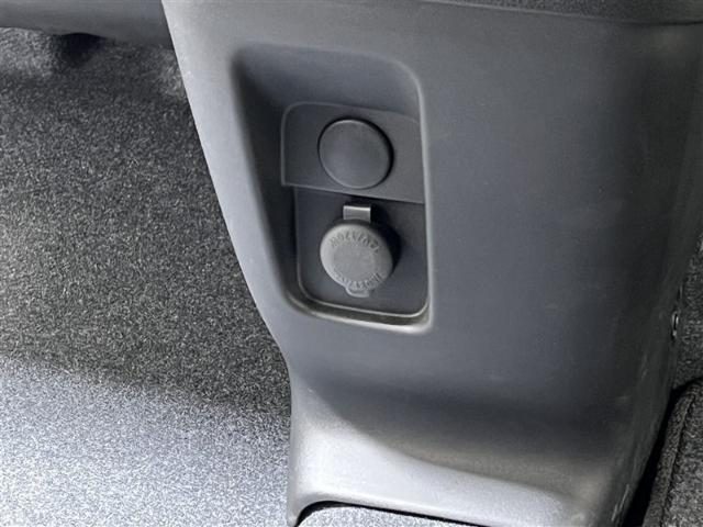 車両画像24