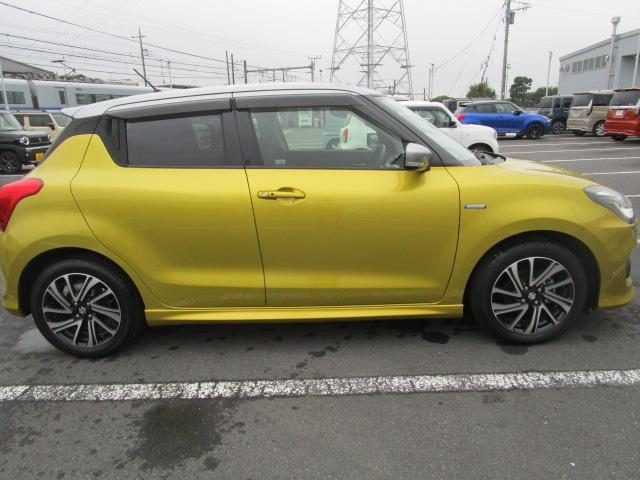 車両画像4