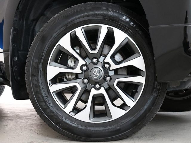 車両画像12