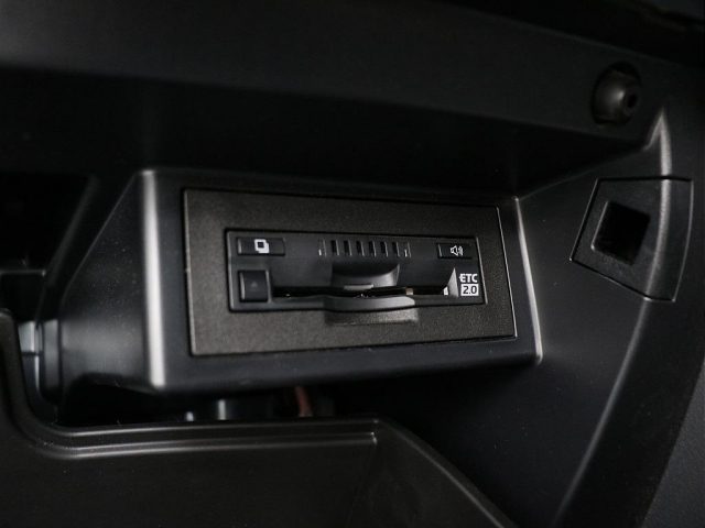 車両画像20