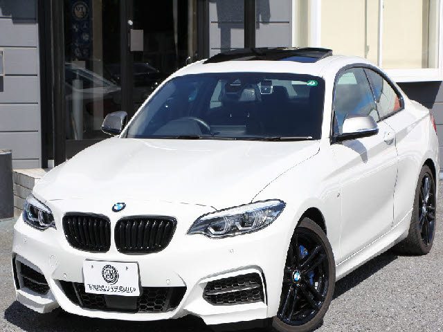 ２シリーズ　クーペ　Ｍ２４０ｉ