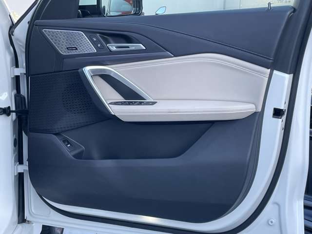車両画像12
