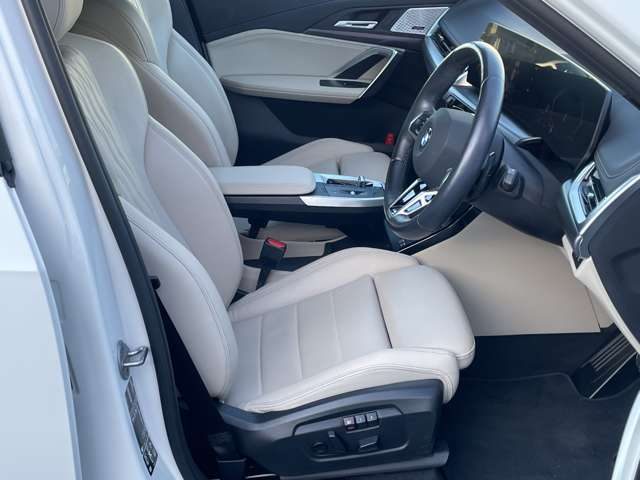 車両画像13