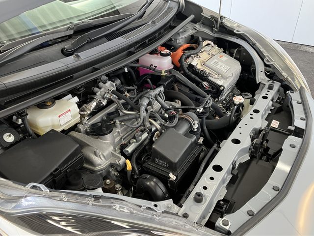 車両画像28
