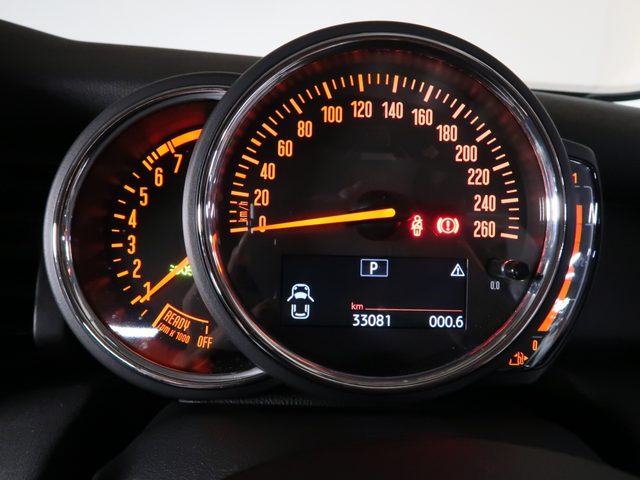 車両画像8