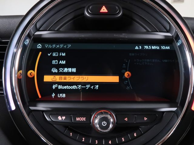 車両画像22