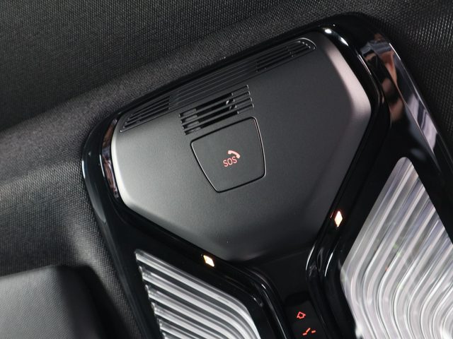 車両画像24