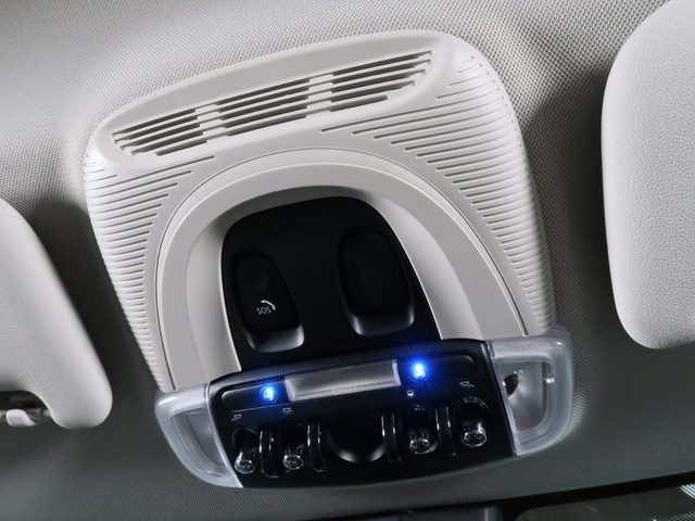 車両画像13