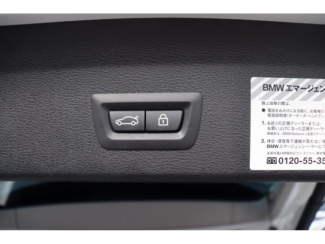 車両画像18