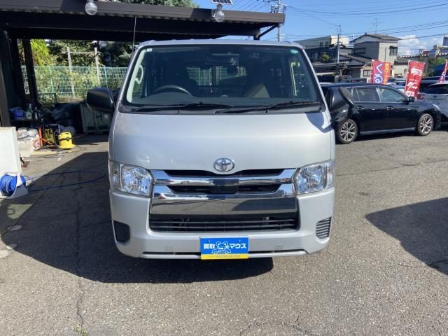 車両画像8