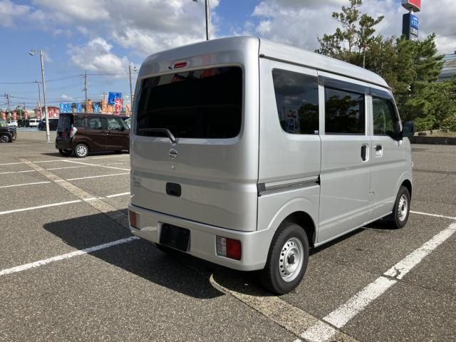 車両画像11