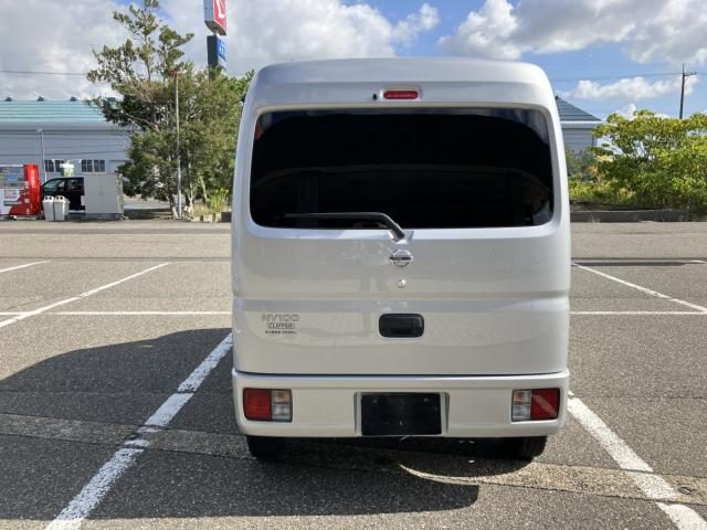 車両画像12