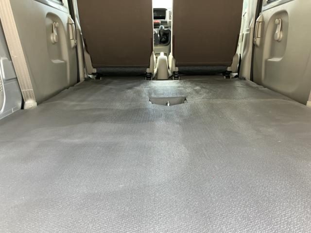 車両画像22