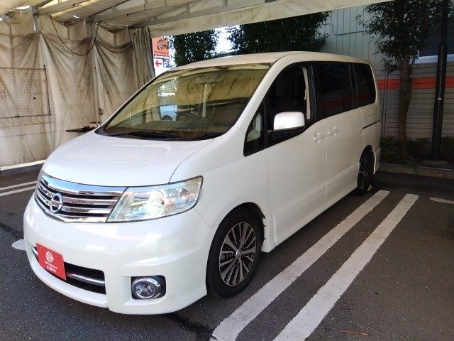 セレナ　２０００ ハイウェイスター ５ドア ＤＣ