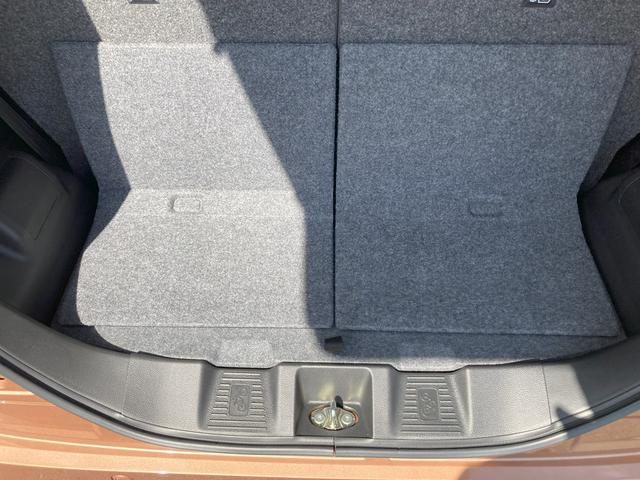 車両画像18
