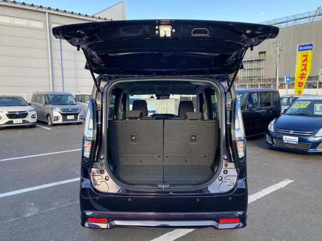 車両画像11
