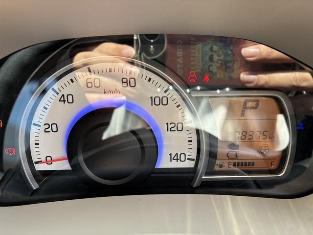 車両画像16
