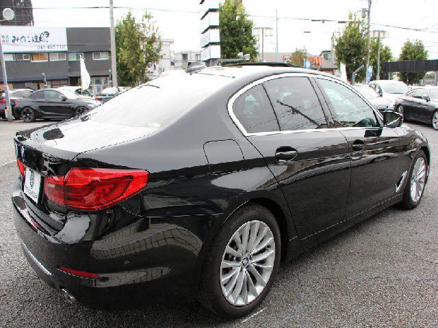 車両画像3