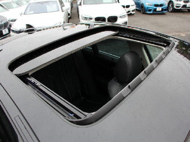 車両画像24