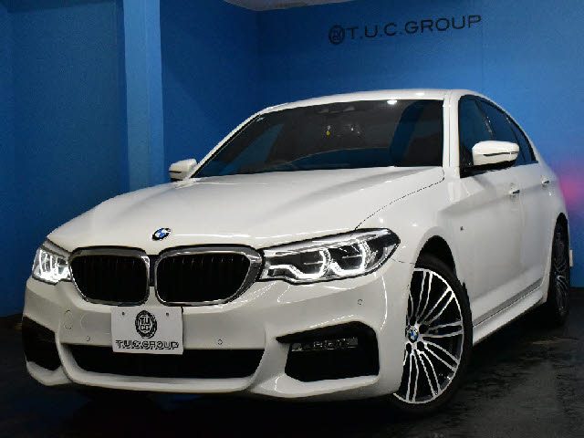 ５シリーズ　セダン　５３０ｉ　Ｍスポーツ