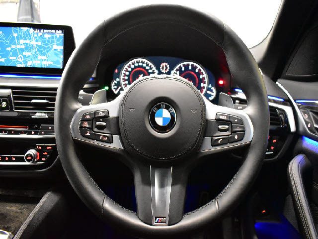 車両画像11