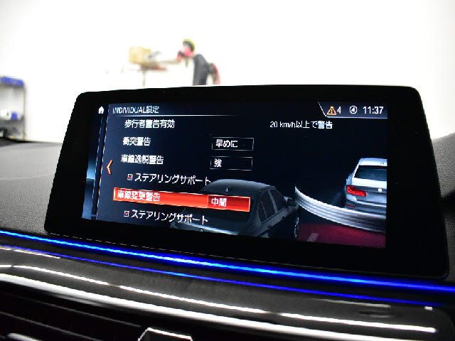車両画像17