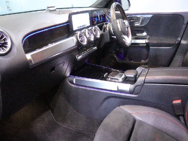 車両画像8