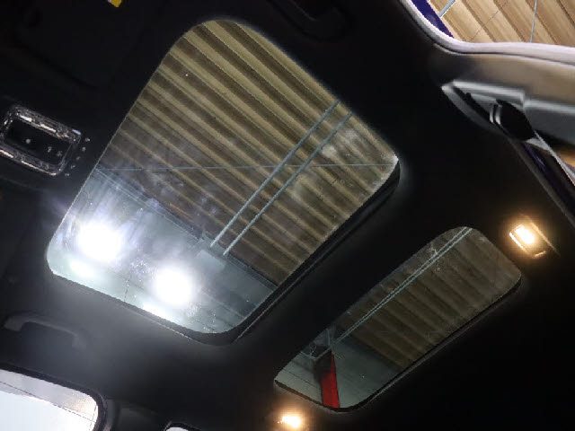 車両画像13
