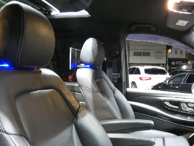 車両画像23