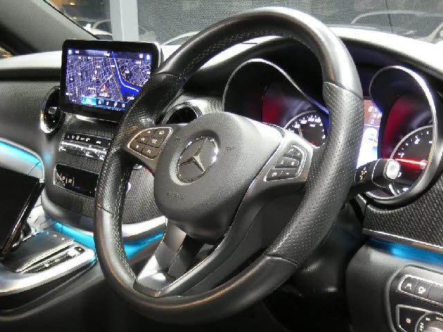 車両画像24