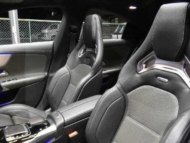 車両画像26