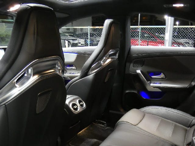 車両画像28