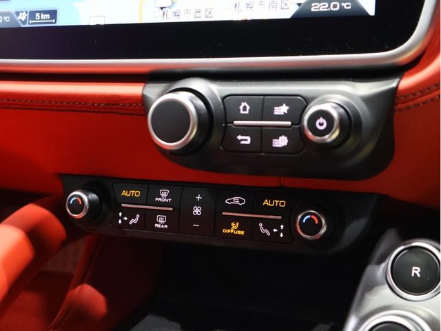 車両画像14