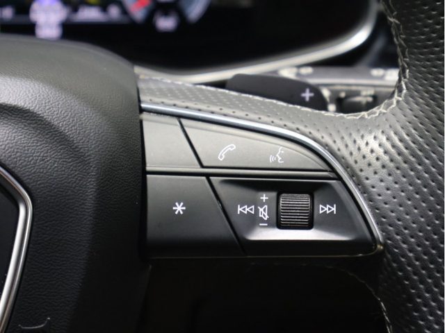 車両画像16