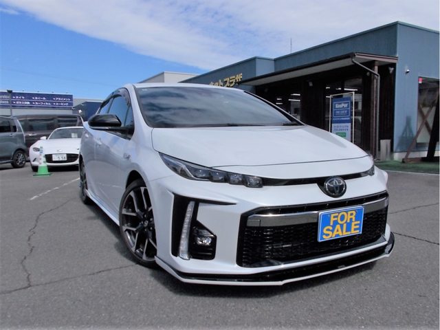 プリウスＰＨＶ　Ｓ　ＧＲ　スポーツ