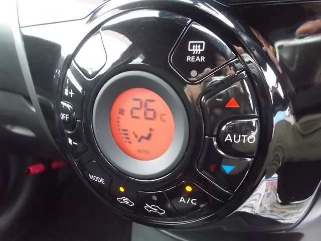 車両画像11