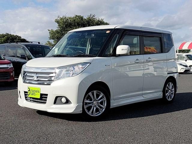 デリカ　Ｄ：２　２ＷＤ　ハイブリッドＭＺ