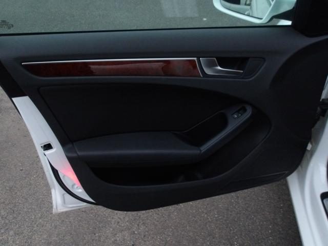 車両画像18