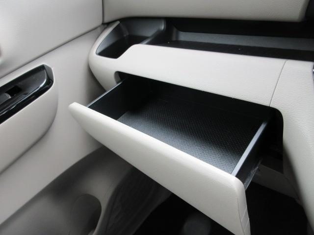 車両画像23
