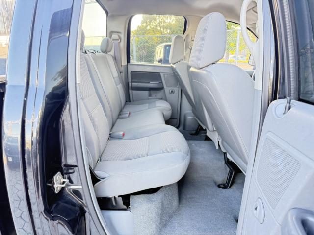 車両画像28