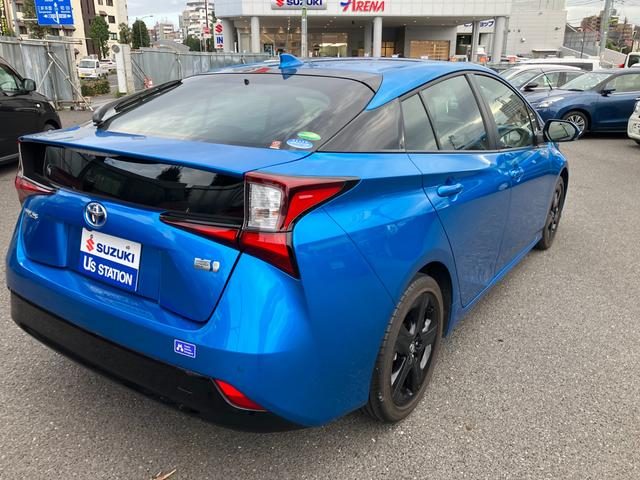 車両画像8