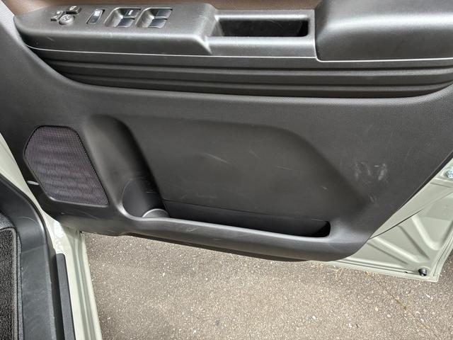 車両画像11
